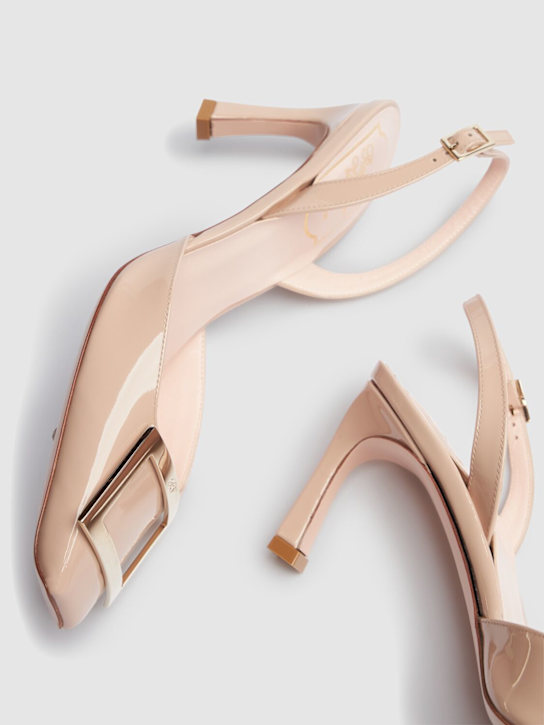 Roger Vivier: 70mm Trompette patent leather pumps - Nude - women_3 | Luisa Via Roma