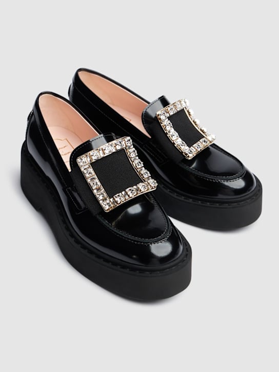 Roger Vivier: 50mm Viv Rangers patent leather loafers - Black - women_2 | Luisa Via Roma