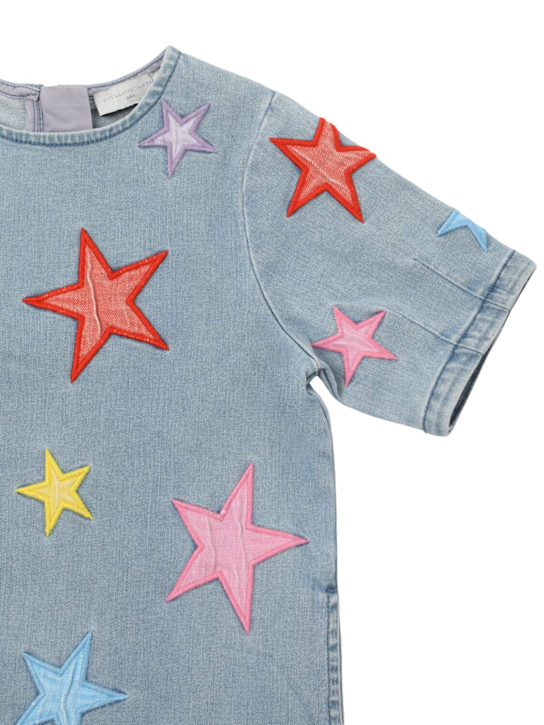Stella McCartney Kids: Star patch stretch denim dress - デニム - kids-girls_1 | Luisa Via Roma