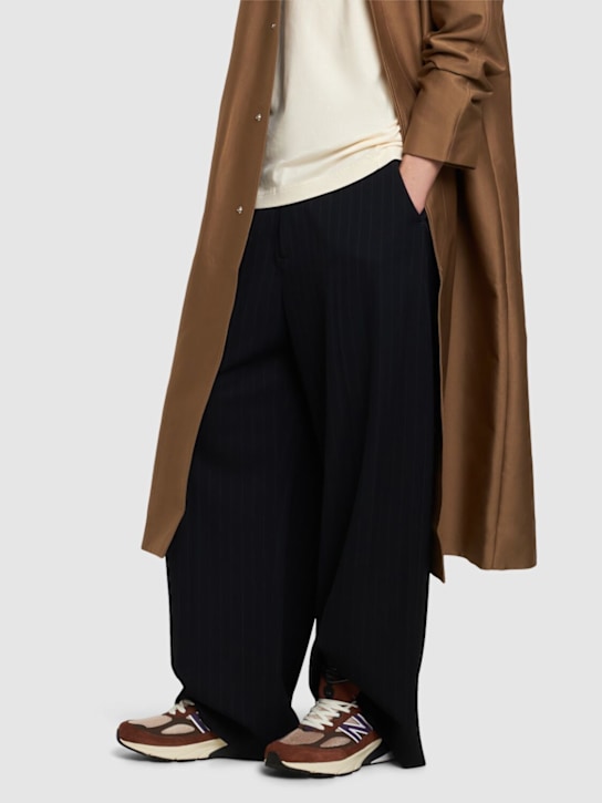 New Balance: 990 Made in USA sneakers - men_1 | Luisa Via Roma