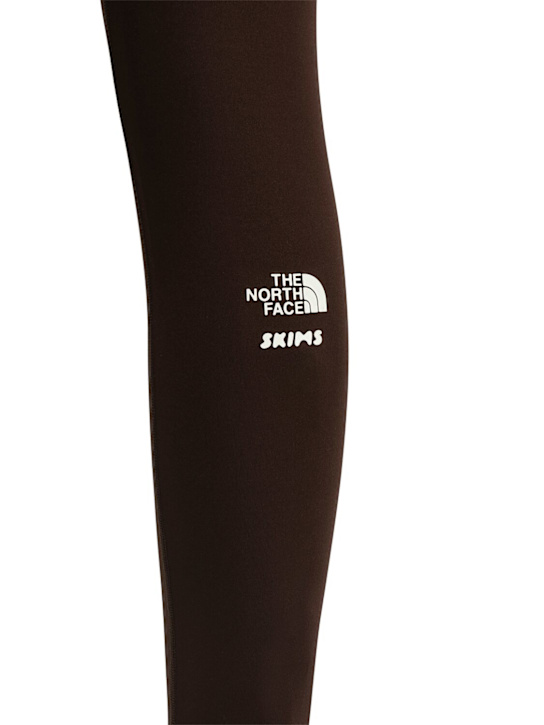 The North Face: SKIMS Refina leggings - women_1 | Luisa Via Roma