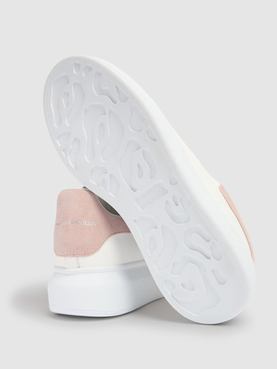 McQueen: Sneakers in pelle 45mm - Bianco/Rosa Chiaro - women_4 | Luisa Via Roma
