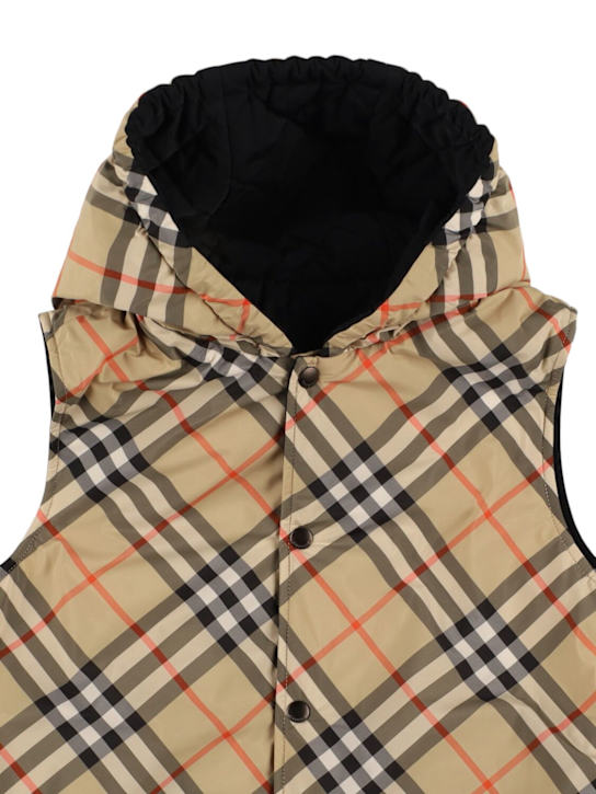 Burberry: Smanicato con stampa check e cappuccio - kids-girls_1 | Luisa Via Roma