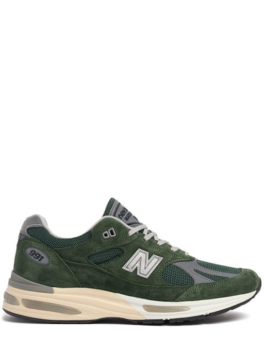 New Balance: Sneakers 991 V2 Made in UK - Verde - men_0 | Luisa Via Roma