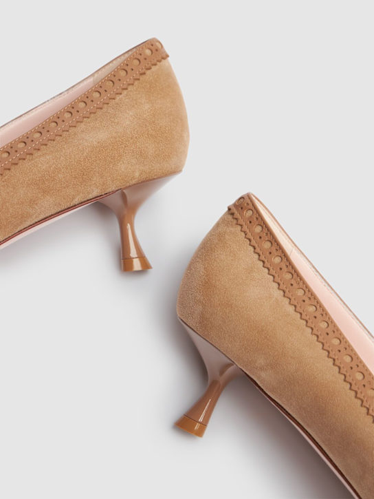 Roger Vivier: 45mm Viv In The City suede pumps - Tan - women_4 | Luisa Via Roma
