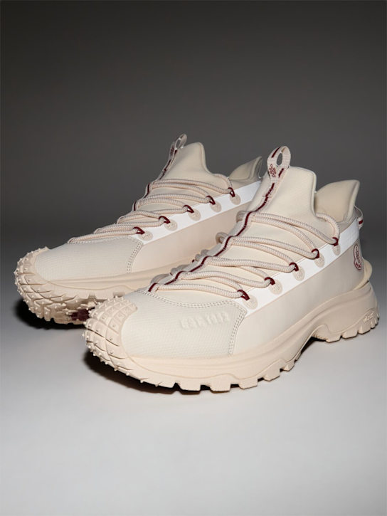 Moncler: CNY Trailgrip Lite 2 tech sneakers - White - men_5 | Luisa Via Roma