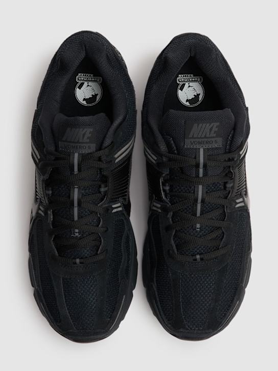 Nike: Zoom Vomero 5 sneakers - Black/Grey - men_3 | Luisa Via Roma