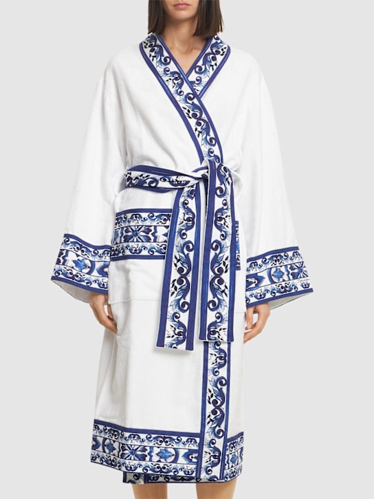 Dolce&Gabbana: Blue Mediterraneo bathrobe -  Mediterranean Blue - ecraft_3 | Luisa Via Roma