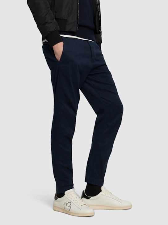 Dsquared2: Logo low sneakers - men_1 | Luisa Via Roma