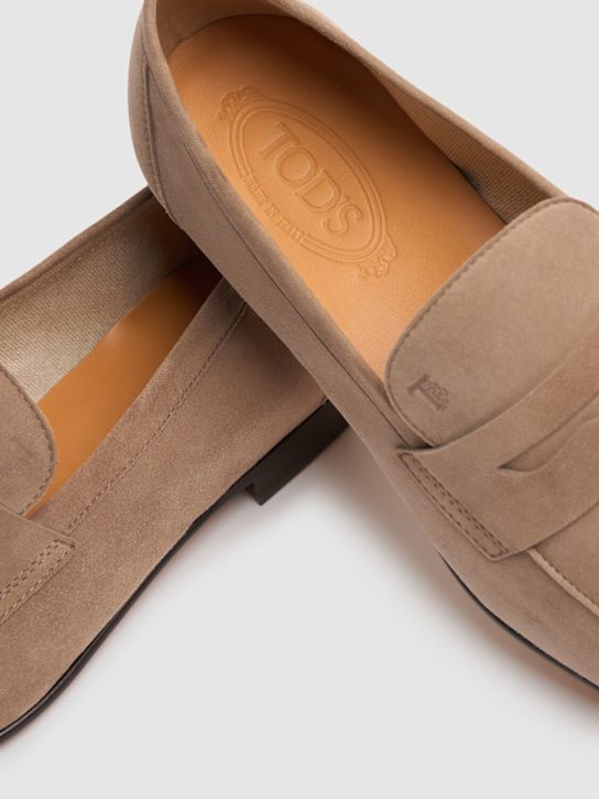 Tod's: Suede loafers - Creta - men_3 | Luisa Via Roma