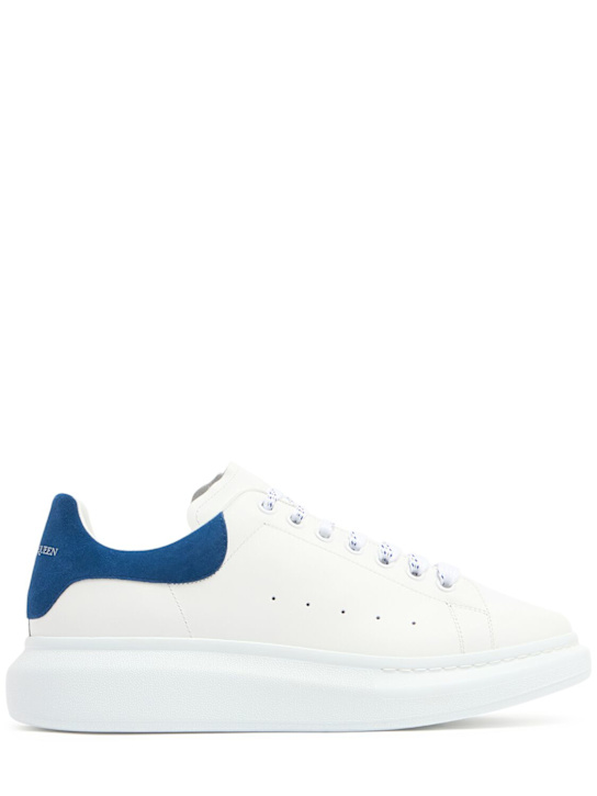 McQueen: Sneakers in pelle 45mm - Bianco/Blu - men_0 | Luisa Via Roma