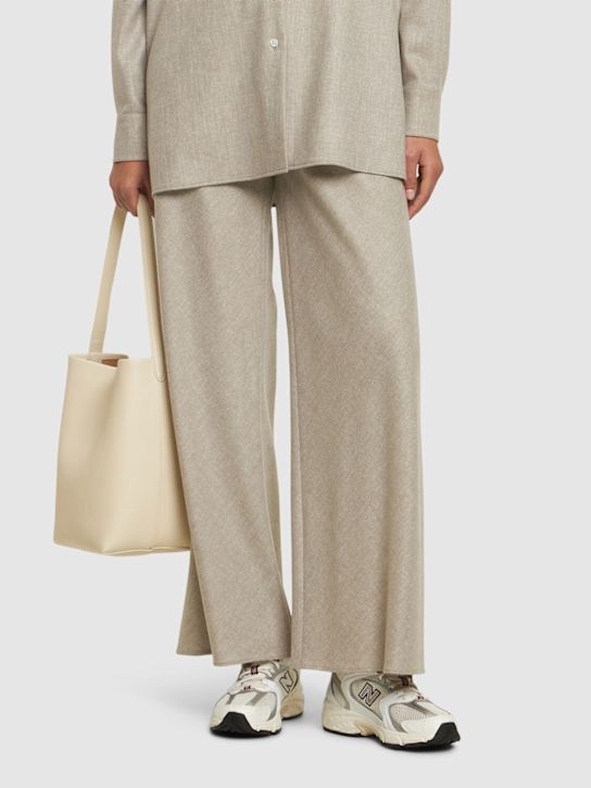 New Balance: 530 sneakers - women_1 | Luisa Via Roma