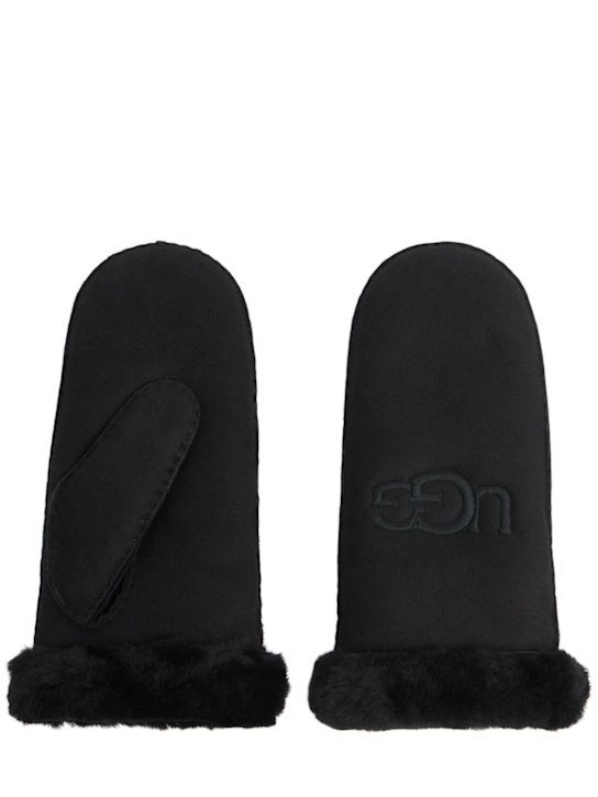 Ugg: Logo embroidered mittens - women_0 | Luisa Via Roma