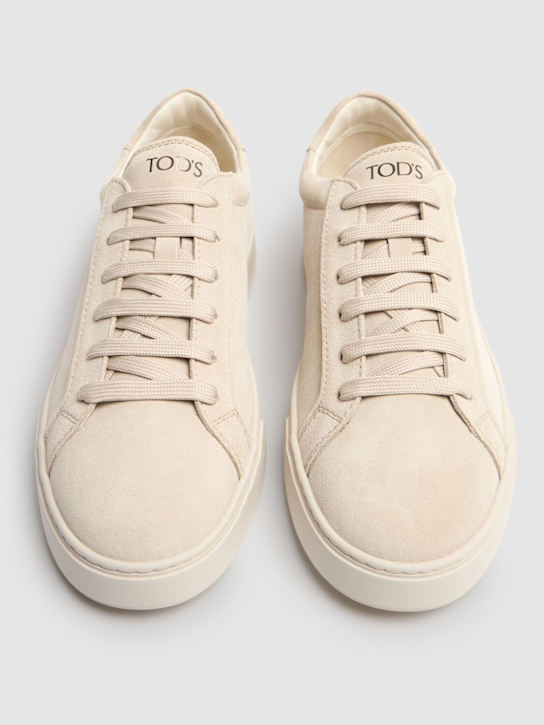 Tod's: Suede low top sneakers - Mastice - men_2 | Luisa Via Roma