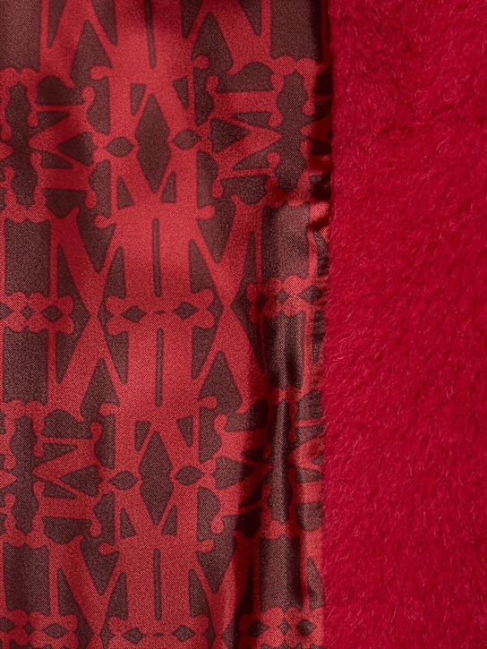 Max Mara: Cuba plush short coat - Red - women_5 | Luisa Via Roma
