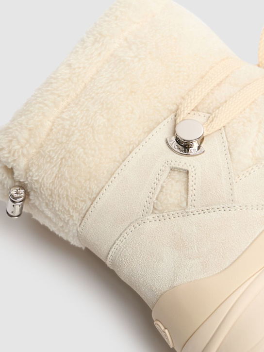 Moncler: Teddy capsule Insolux suede snow boots - Silk White - women_4 | Luisa Via Roma