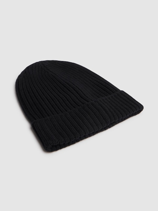Moncler: Logo cotton beanie - Black - men_3 | Luisa Via Roma