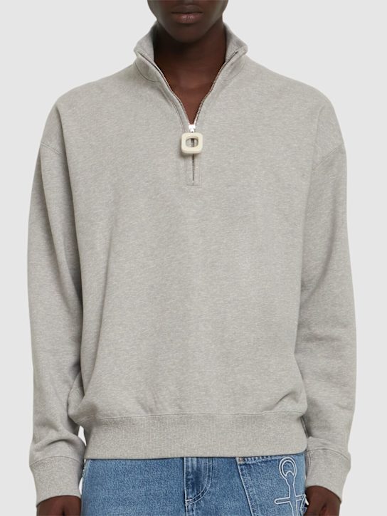 JW Anderson: Sweat-shirt à demi-zippé - Gris Clair - men_2 | Luisa Via Roma