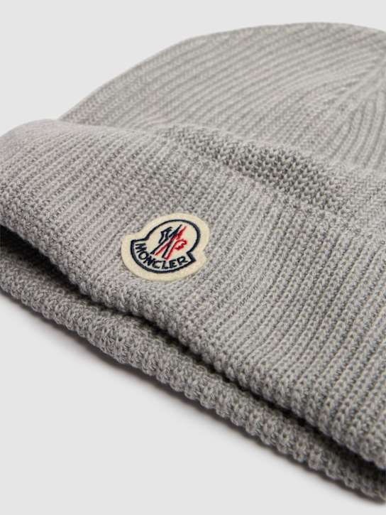 Moncler: Logo cotton beanie - Grey - men_2 | Luisa Via Roma