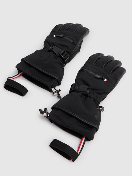 Moncler Grenoble: Nylon blend padded gloves - women_1 | Luisa Via Roma