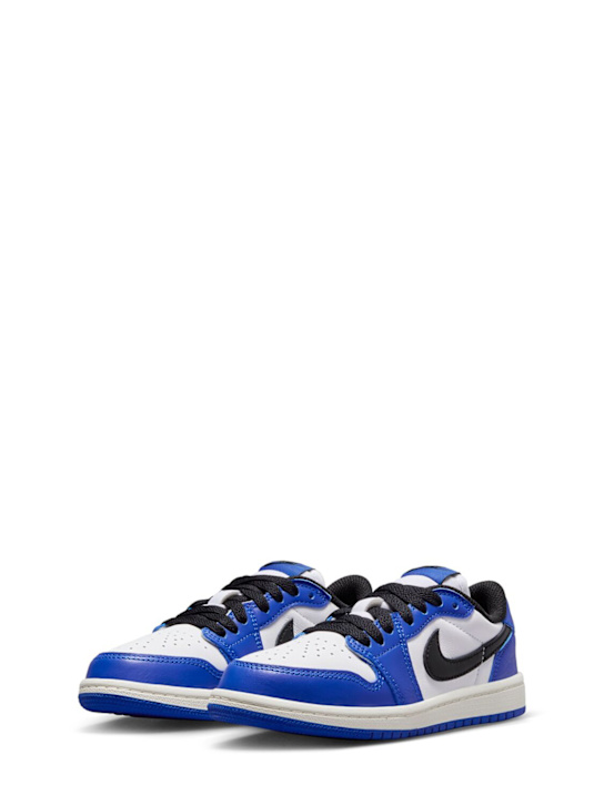 Jordan: Jordan 1 Retro Low OG sneakers - White/Royal Blue - kids-boys_1 | Luisa Via Roma