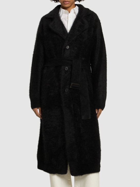 Guest In Residence: Grizzly wash cashmere coat - Black - women_2 | Luisa Via Roma