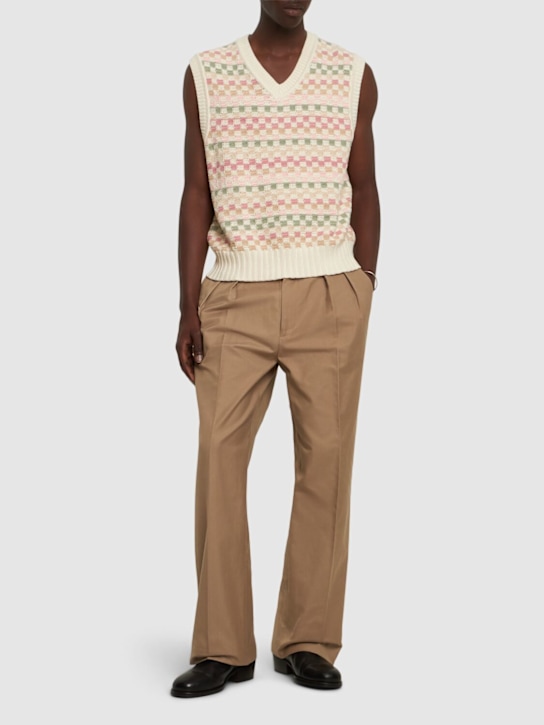 Dunst: Crafter unisex v-neck knit vest - Ivory - men_3 | Luisa Via Roma