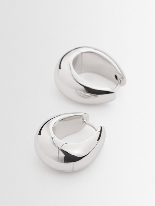 Tom Wood: Ice フープピアス ミディアム - women_1 | Luisa Via Roma