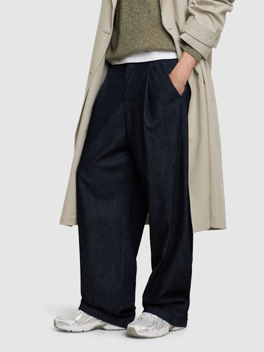 New Balance: 740 sneakers - men_1 | Luisa Via Roma