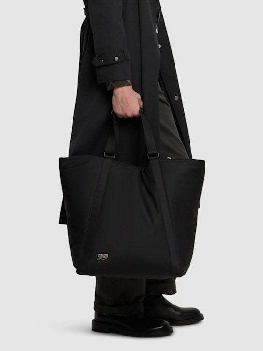 Burberry: Tote aus Canvas - men_1 | Luisa Via Roma