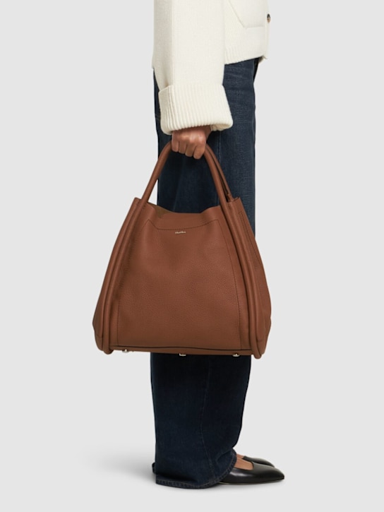 Max Mara: Large Marin drummed leather bag - women_1 | Luisa Via Roma
