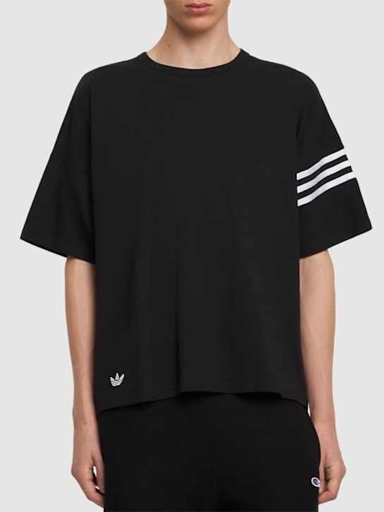 adidas Originals: Neoclassics cotton t-shirt - Black - men_2 | Luisa Via Roma