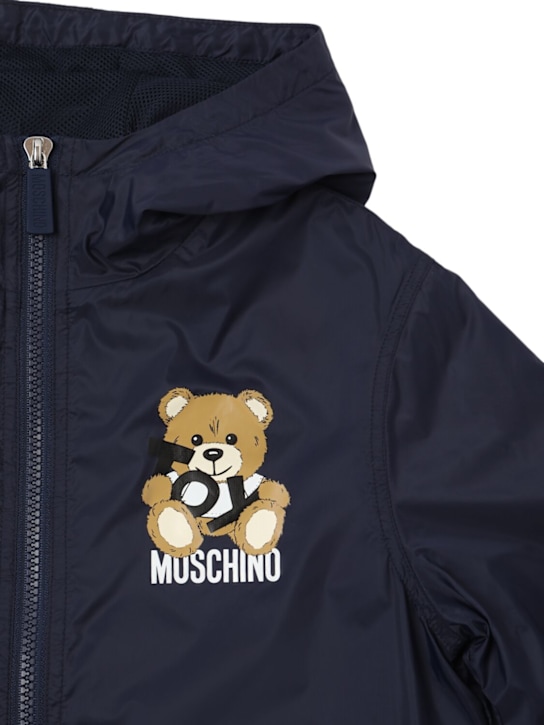 Moschino: プリントナイロンフーデッドジップアップジャケット - kids-boys_1 | Luisa Via Roma