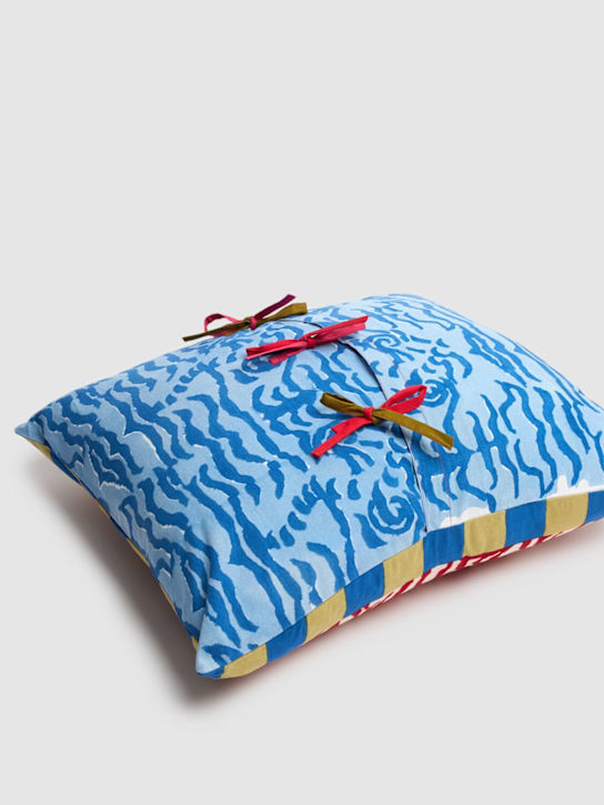 LISA CORTI: Indian Tiger Red cushion - Red - ecraft_2 | Luisa Via Roma