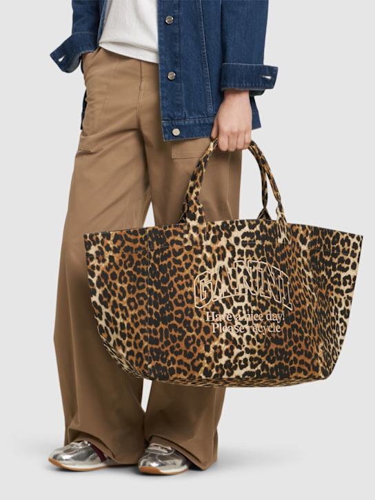 GANNI: Borsa shopping XXL stampa leopardata - Leopard - women_1 | Luisa Via Roma