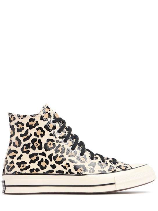 Converse: Chuck 70 High glow-in-the-dark sneakers - women_0 | Luisa Via Roma