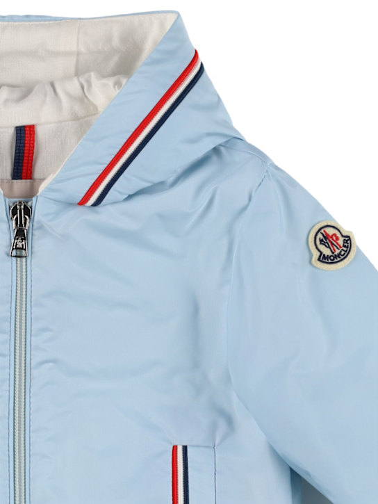 Moncler: Chaqueta de nylon - Azul Claro - kids-boys_1 | Luisa Via Roma