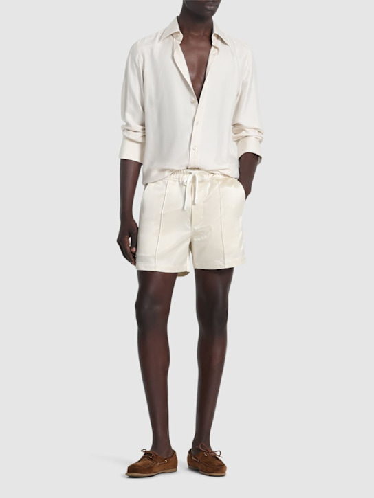 Tom Ford: Shiny satin shorts w/ piping - men_1 | Luisa Via Roma