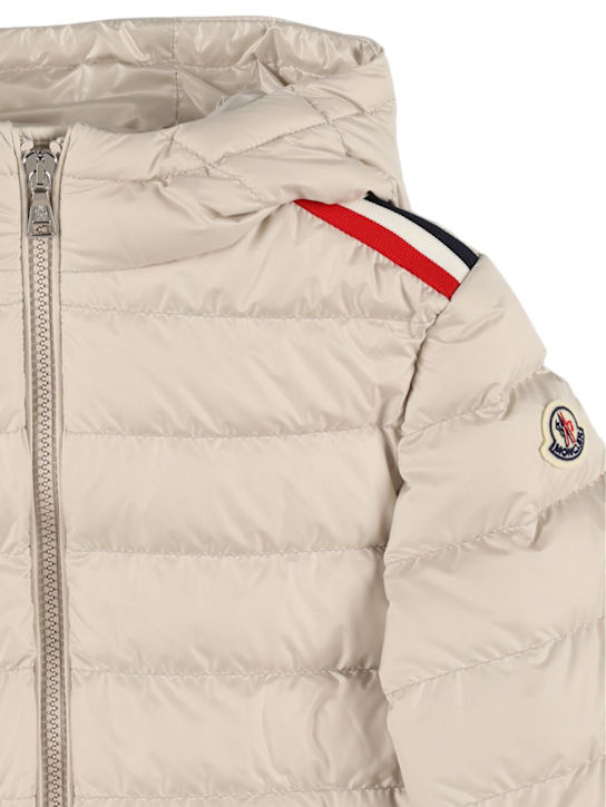 Moncler: Chaqueta de plumas de techno - Beige Claro - kids-boys_1 | Luisa Via Roma