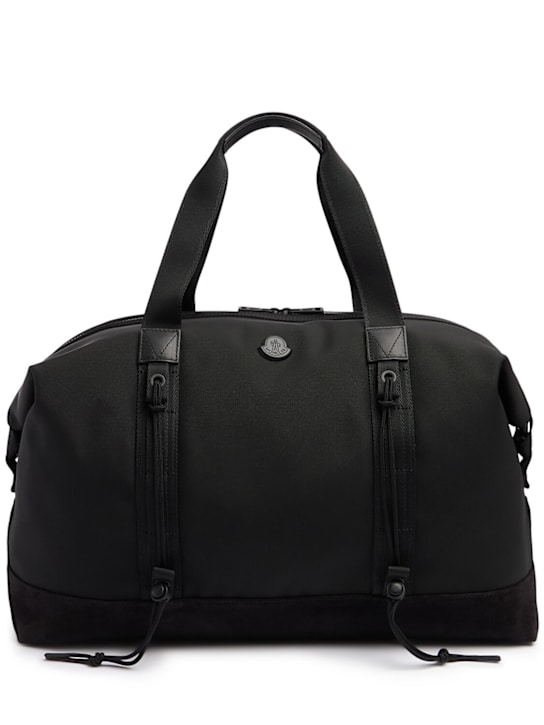 Moncler: Bolso de nylon impermeable - Negro - men_0 | Luisa Via Roma