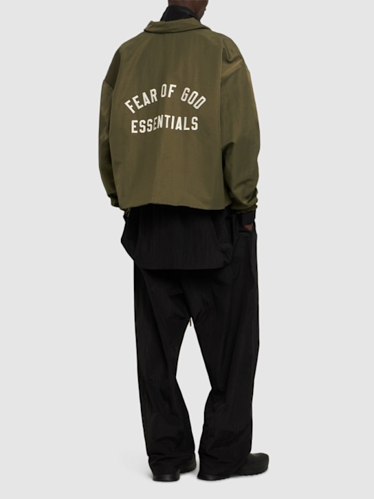 Fear of God ESSENTIALS: Giacca trucker in nylon testurizzato - men_1 | Luisa Via Roma