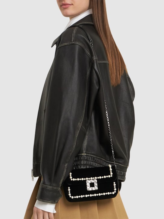 Roger Vivier: Borsa Viv Jeu De Fille in velluto con decorazioni - Nero - women_1 | Luisa Via Roma