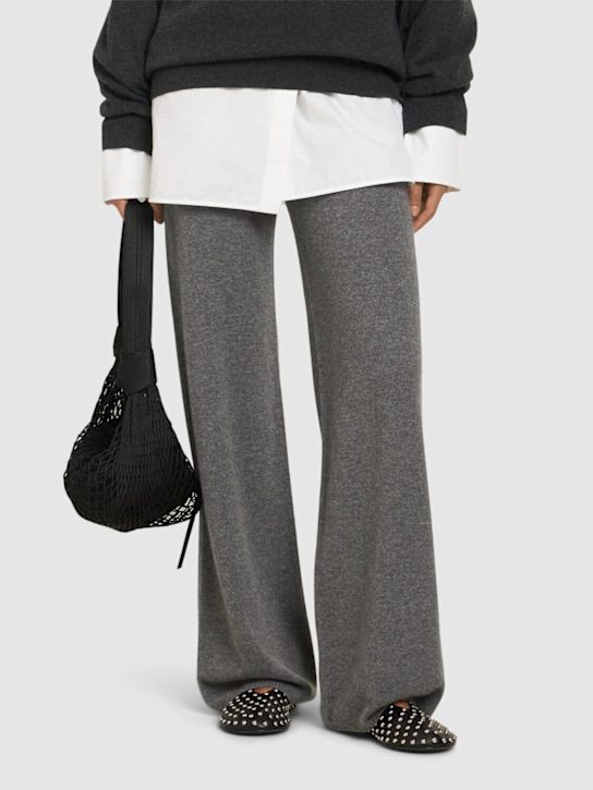 Jil Sander: 10mm Studded leather ballerinas - women_1 | Luisa Via Roma