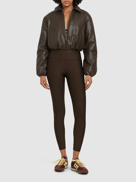 Alo Yoga: Premier クロップドボンバージャケット - women_1 | Luisa Via Roma