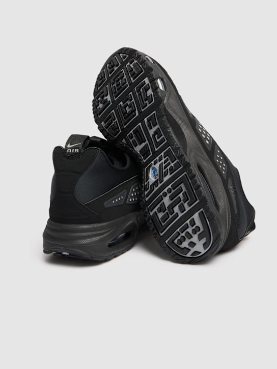 Nike: Air Max Sndr sneakers - Black/Silver - women_3 | Luisa Via Roma
