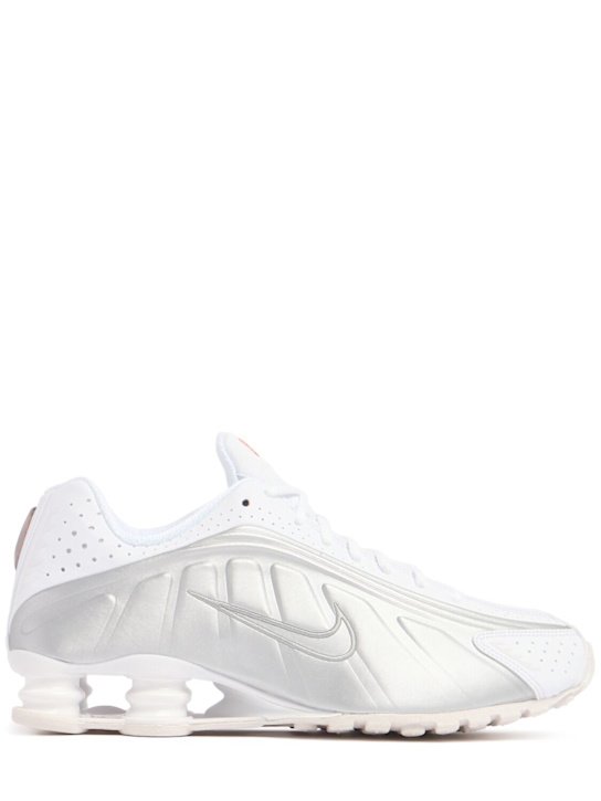 Nike: Sneakers Shox R4 - White/White-met - women_0 | Luisa Via Roma
