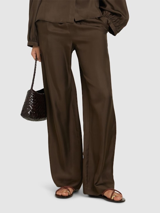 Emme Parsons: 10mm Laurie nappa toe ring sandals - women_1 | Luisa Via Roma