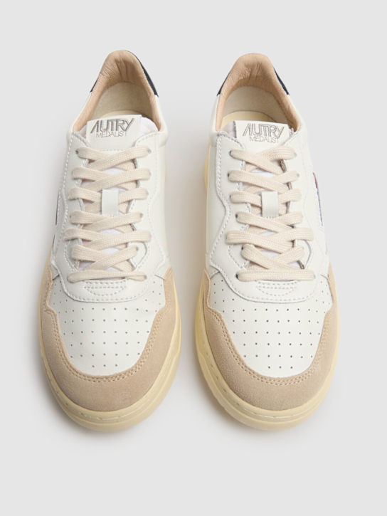 Autry: Medalist Low sneakers - White Blue - men_2 | Luisa Via Roma