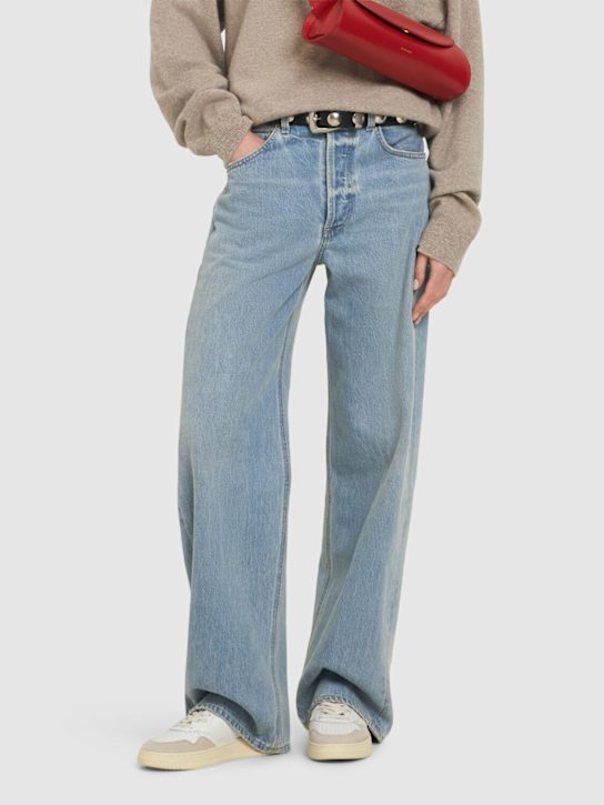 Autry: Medalist Low sneakers - White/Silver - women_1 | Luisa Via Roma