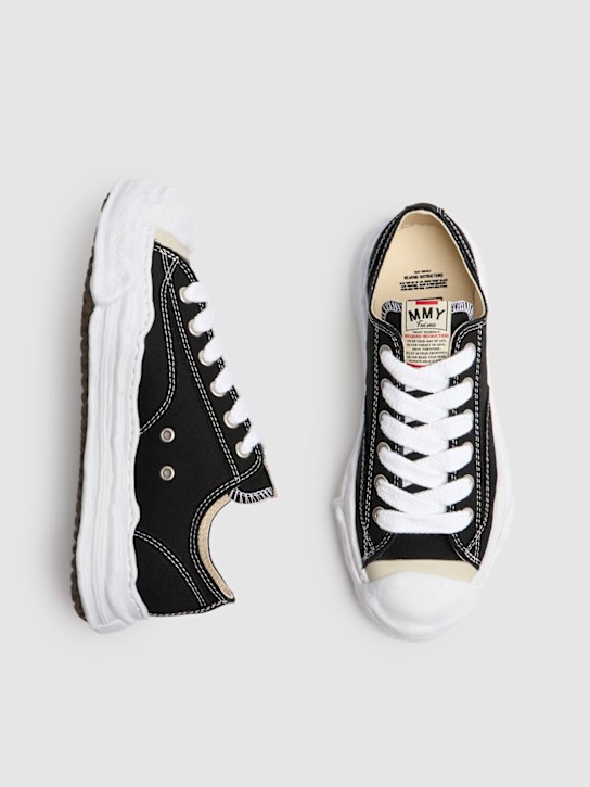 Mihara Yasuhiro: Hank canvas low sneakers - Black - men_3 | Luisa Via Roma